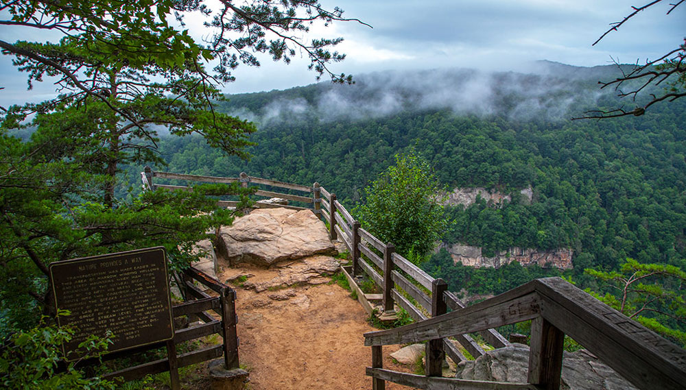 Overlook at Breaks Interstate Park