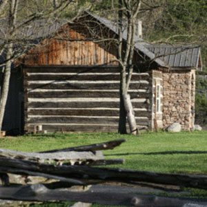 Boone’s Pointe Cabins